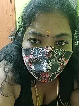 Stripchat Adult Webcams of Tamil_Mithra
