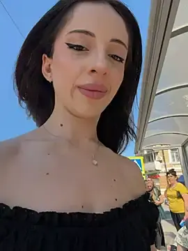 Stripchat Live Sex of MoonLinaa