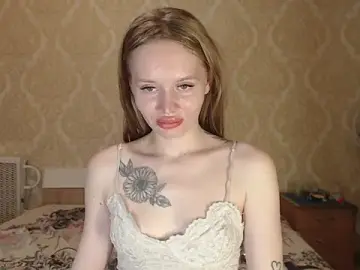 Stripchat Free Live Porn of Kitkaat00