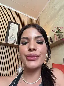 Stripchat Sex Cam of RaniaSnow