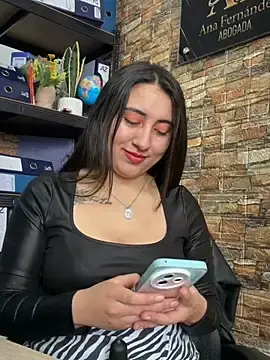 Stripchat Free Porn Cam of _Sarah-Office1