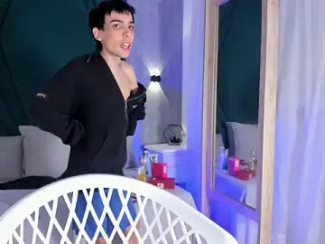 Stripchat Adult Webcams of Andy_vergara1