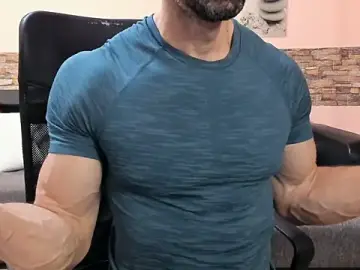 Stripchat Best live sex cam show of HotHunkTrainer