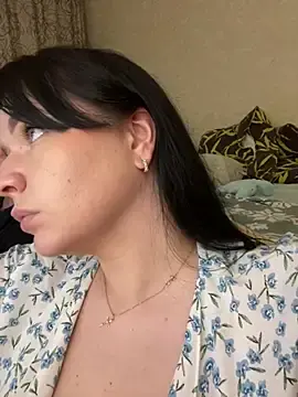 Stripchat Sex Cam of Poly_Nick
