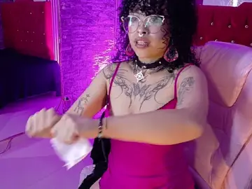 Stripchat Live Porn of mia_hernnandez