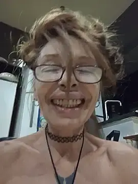Stripchat Free Live Porn of FrozenWaffle