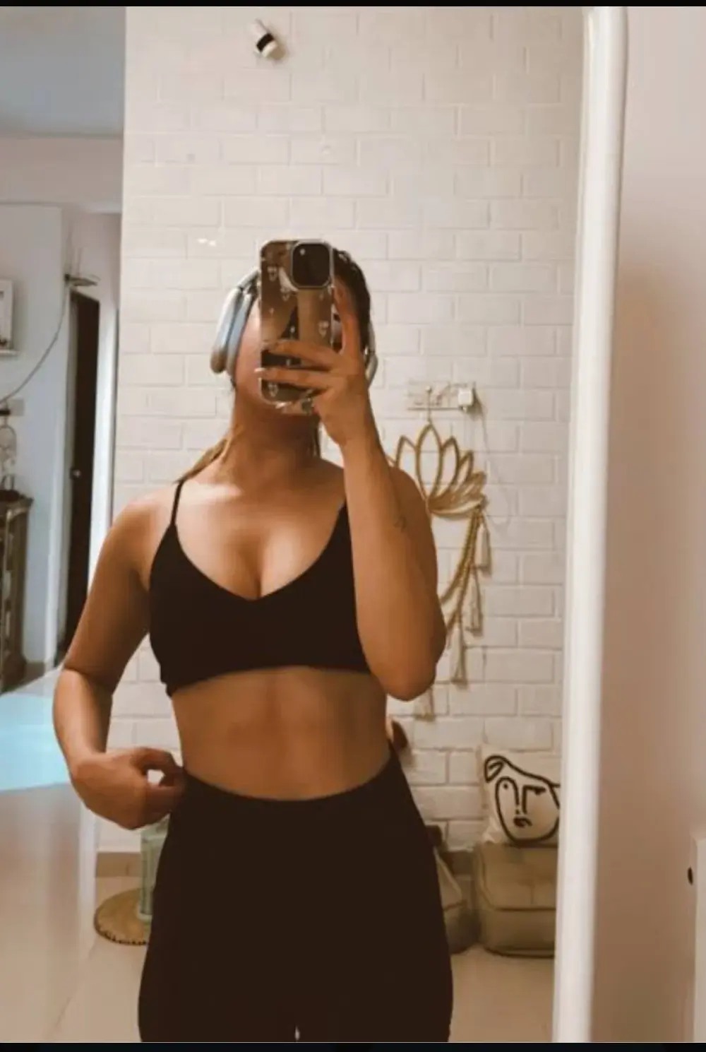 SUZZY_LONDON