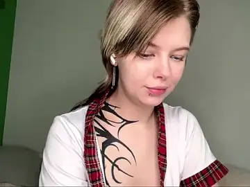 Stripchat Private Sex Chat of MadalynNosel