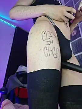 Stripchat Sex Chat of Sweet-SharoKitty