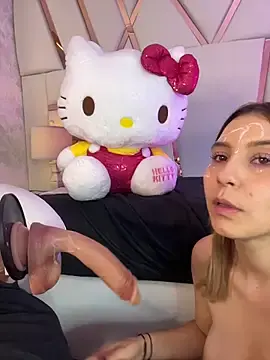 Stripchat Watch Live Sex Cams of MelodyBloom_