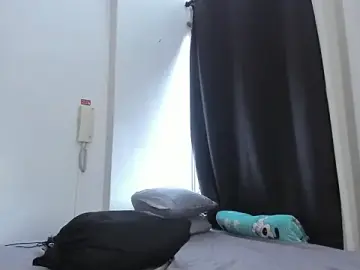 Stripchat Live Sex Cam of AdammClark1