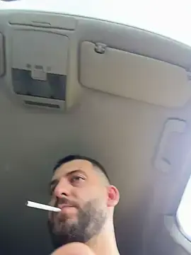 Stripchat Live Sex of Pablo_Hornyguy95