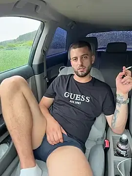 Stripchat Private Sex Chat of Pablo_Hornyguy95