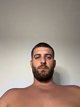 Stripchat Adult Webcam of Pablo_Hornyguy95