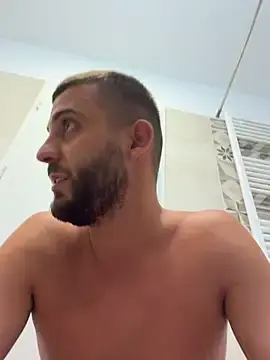 Stripchat Best live sex cam show of Pablo_Hornyguy95