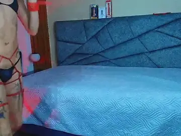 Stripchat Free Porn Cam of Kitty_Paradise_