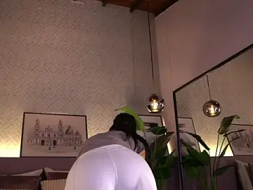 Stripchat Live Porn of ElleDiane