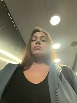 Stripchat Free Porn Cam of nicole111