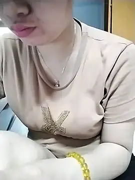 Stripchat Free Porn Cam of Girl_lovebaby