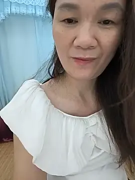 Stripchat Live Sex of Lye_lovely