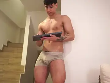 Stripchat Live Porn of Josep_Davies