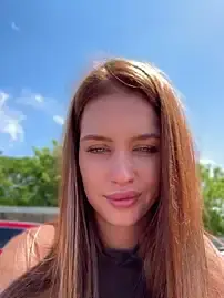 Stripchat Best Webcam of KikiWatson