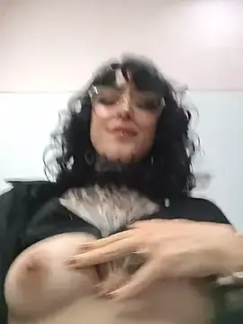 Stripchat Free Porn Cam of taaylor33