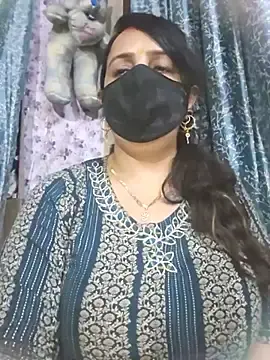 Stripchat Sex Cam of cute-tanvi