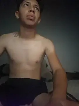 Stripchat Sex Chat of rodrigo_uwu1