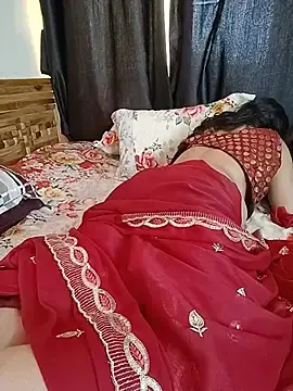 Stripchat Adult Webcam of kaamuk_shweta