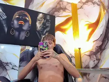 Stripchat Live Porn of mono_blonde
