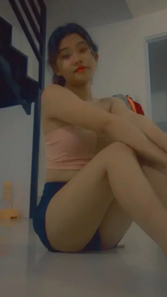 naughtyasian_girl