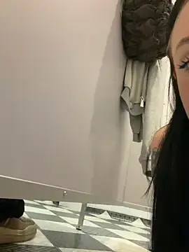 Stripchat Free Live Porn of Melissa_crazy