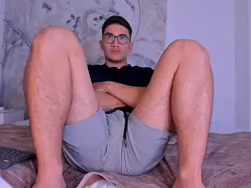 Stripchat Free Porn Cam of JeffDaltton