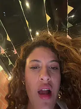 Stripchat Live Sex of alana15