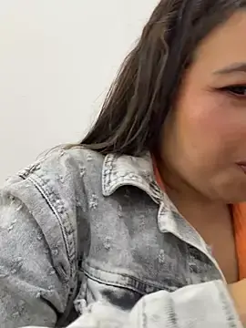 Stripchat Live Porn of Ariana-07