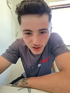 Stripchat Best live sex cam show of denysio89