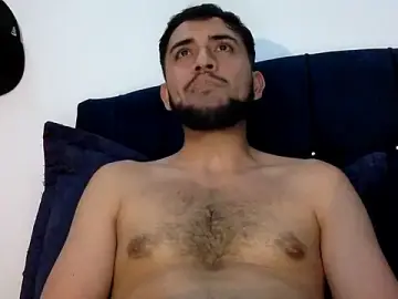 Stripchat Free Live Porn of derek_smiith