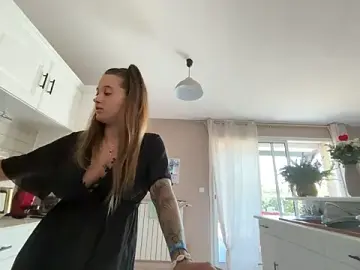 Stripchat Watch Live Sex Cams of duomagique_off
