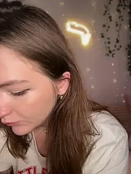 Stripchat Live Sex of -Meowy-