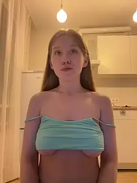 Stripchat Free Porn Cam of Eva_Weyne