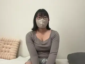 Stripchat Live Sex Cam of Mao_cute_10
