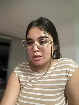 Stripchat Adult Video Chat of CamilaSofiia