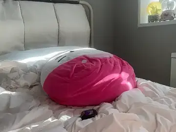 Stripchat Free Porn Cam of luvvivii