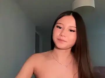Stripchat Adult Webcam of luvvivii