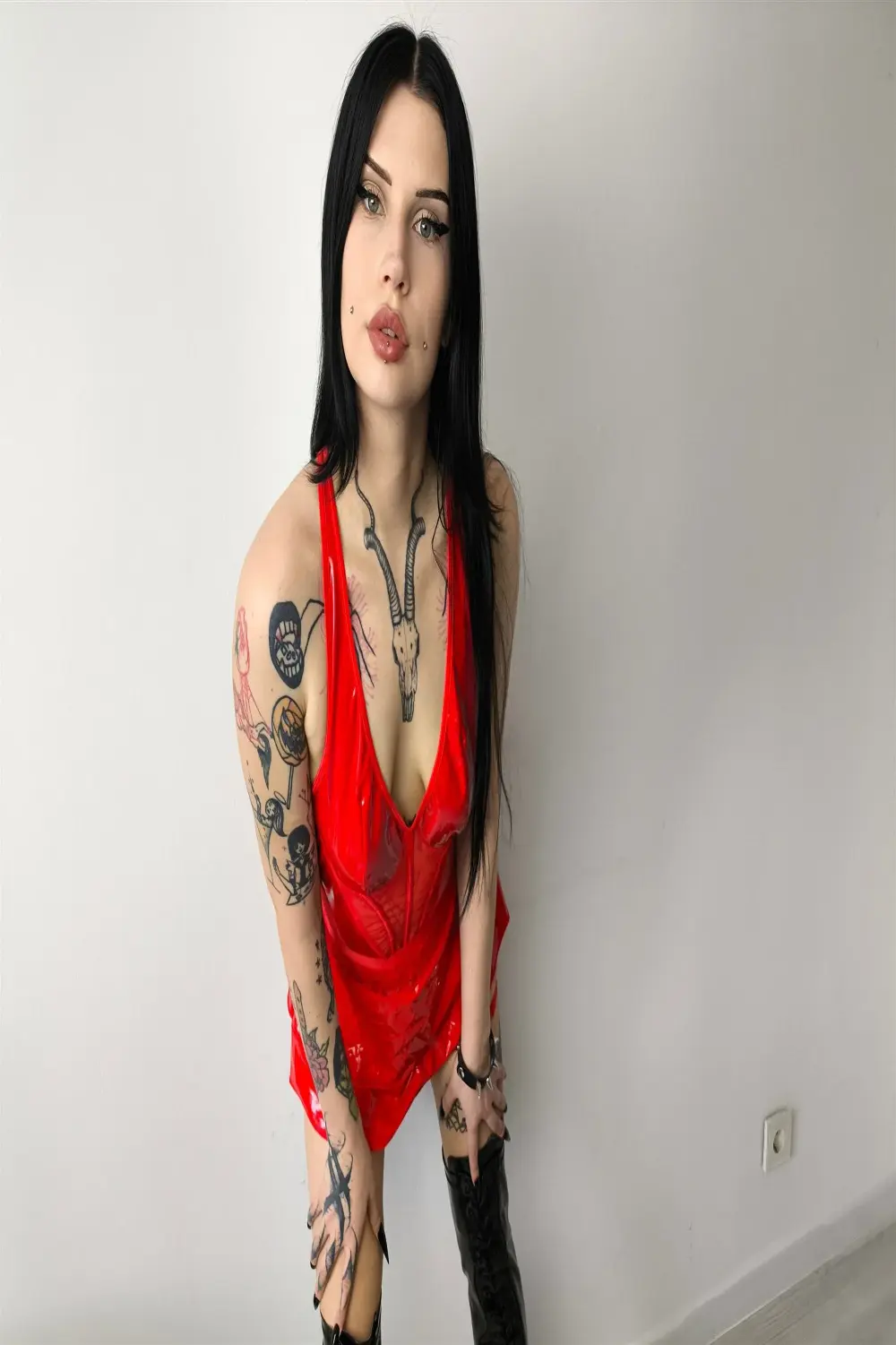 VenomDoll