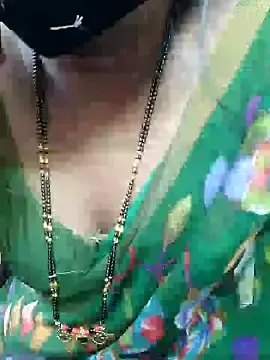 Stripchat Watch Live Sex Cams of sexynayan23