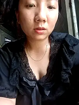 Stripchat Free Porn Cam of GoodGirl_Squirt