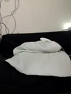Stripchat Free Porn Cam of estrella_tasty