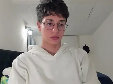 Stripchat Sex Cam of kkatract